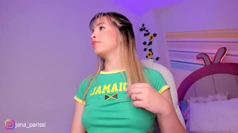 Snapshot of jana_parissi chatting on 11.03.25 Jana online show from 11.03.25