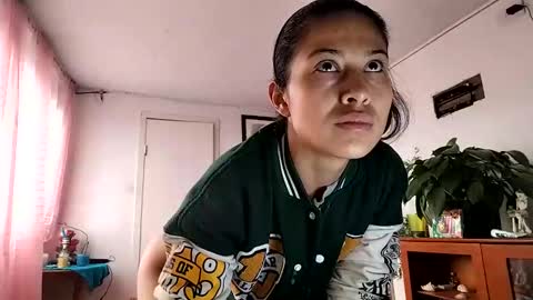 Snapshot of janariivera1 chatting on 11.06.25 janariivera1 online show from 11.06.25