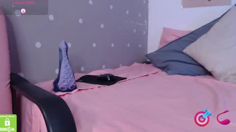 Snapshot of jane_atwood_ chatting on 02.21.25 Jane Atwood online show from 02.21.25