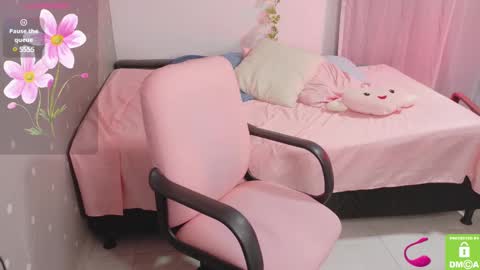 Snapshot of jane_atwood_ chatting on 03.09.25 Jane Atwood online show from 03.09.25