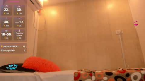 Snapshot of jane_monttgomery chatting on 09.23.25 Jane M online show from 09.23.25