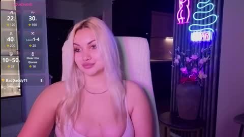 Snapshot of janemiss chatting on 12.16.25 Jane online show from 12.16.25