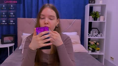 Snapshot of janenichols chatting on 02.04.26 Jane online show from 02.04.26