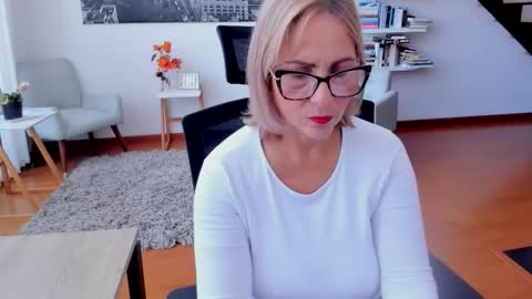 JANE TURNER MILF online show from 10.23.25