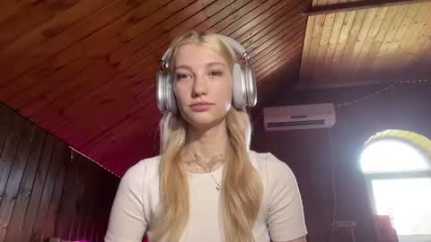 Elsa online show from 06.22.26