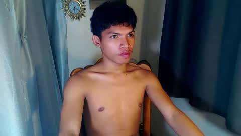 janlloyd04 online show from 03.25.26