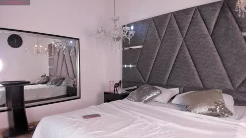 Janna online show from 03.17.26