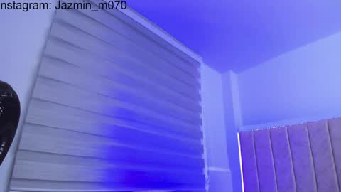 Snapshot of janne_moore chatting on 05.12.26 Jane online show from 05.12.26