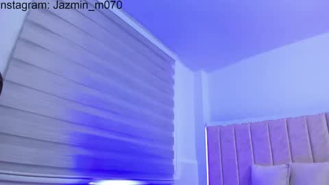 Snapshot of janne_moore chatting on 05.13.26 Jane online show from 05.13.26