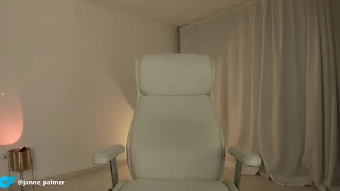 Snapshot of janne_palmer_ chatting on 10.06.25 janne_palmer_ online show from 10.06.25