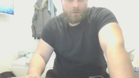 Snapshot of januszcygan chatting on 10.21.25 januszcygan online show from 10.21.25