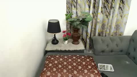  Belle Or Bella TIme online here 10am to 5pm online show from 11.15.25