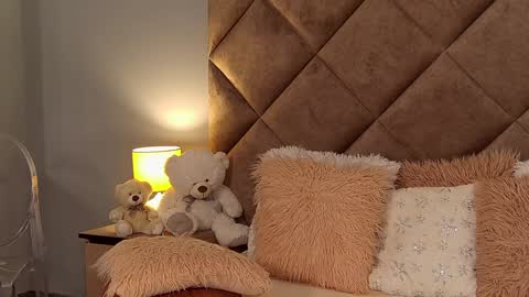 Snapshot of jaquelinemerlot chatting on 12.11.24 jaquelinemerlot online show from 12.11.24