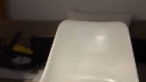 Snapshot of jarabedecereza chatting on 11.30.25 MRA online show from 11.30.25