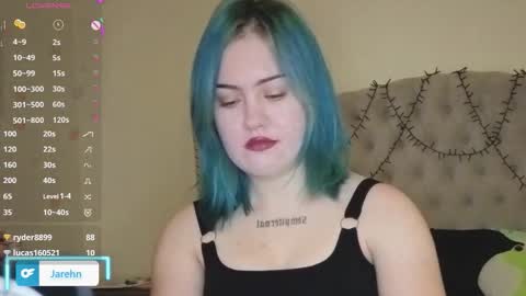 Snapshot of jarehn chatting on 10.20.25 Jaren online show from 10.20.25