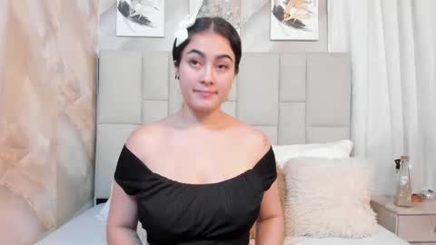 Snapshot of jaslyn__smith chatting on 10.21.25 Jaslyn online show from 10.21.25