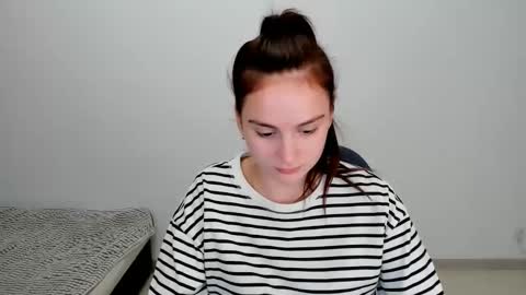 jasmi_girl online show from 12.10.24