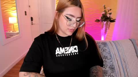 Jasmin Evans online show from 03.11.25