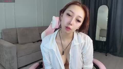 Snapshot of jasmilee chatting on 06.29.26 Jasmine online show from 06.29.26