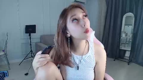 Snapshot of jasmilee chatting on 06.30.26 Jasmine online show from 06.30.26