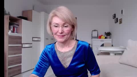 Snapshot of jasmin18v chatting on 01.25.25 Jasmin room for people 40 online show from 01.25.25