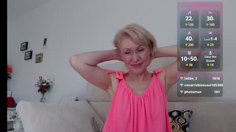 Snapshot of jasmin18v chatting on 03.04.25 Jasmin room for people 40 online show from 03.04.25
