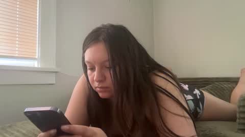 Snapshot of jasmin420r chatting on 09.17.25 jasmin420r online show from 09.17.25
