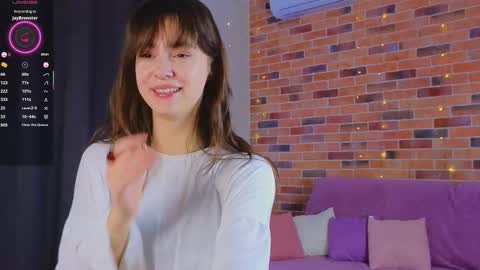 Snapshot of jasmindoroti chatting on 12.04.25 Chloe online show from 12.04.25