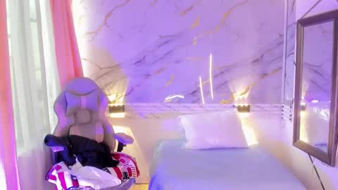 Jas online show from 02.22.25