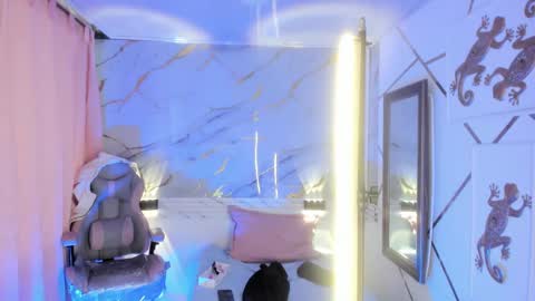 Jas online show from 02.28.25