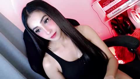 lavander  not for free show  online show from 12.13.25