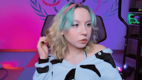 Snapshot of jasminemilko chatting on 01.04.25 Jasmine online show from 01.04.25