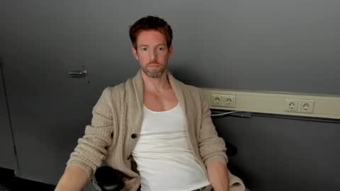 Snapshot of jasonberg29 chatting on 02.14.25 Jason online show from 02.14.25