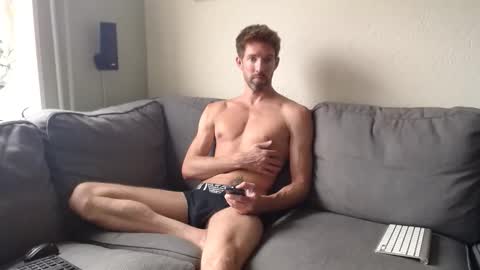 Snapshot of jasonberg29 chatting on 09.20.25 Jason online show from 09.20.25