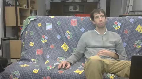 Snapshot of jasper_0_e23cm chatting on 12.21.25 jasper 0 e23cm online show from 12.21.25