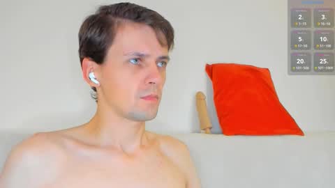 Snapshot of jasper_sun chatting on 10.21.25 Jasper online show from 10.21.25