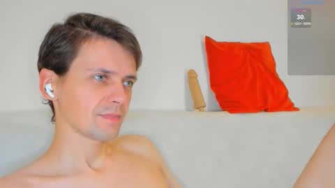 Snapshot of jasper_sun chatting on 10.24.25 Jasper online show from 10.24.25