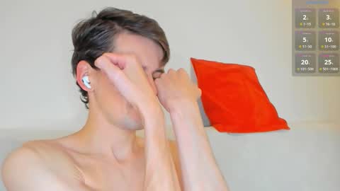 Snapshot of jasper_sun chatting on 11.01.25 Jasper online show from 11.01.25