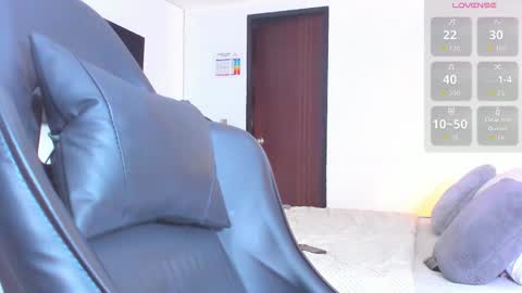 JBrooksXx online show from 10.30.25