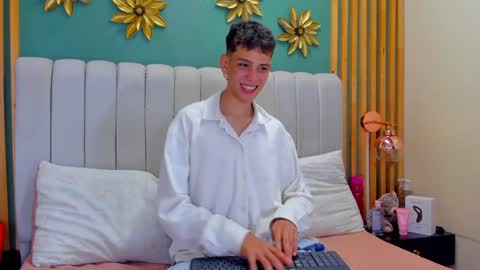 J A S S O N  online show from 12.21.24