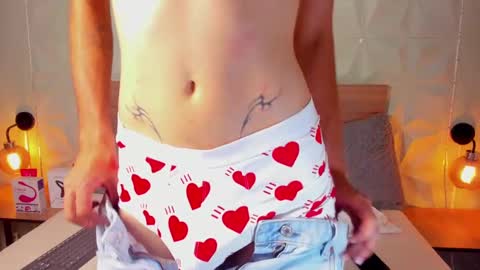 J A S S O N  online show from 02.25.25