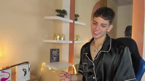 J A S S O N  online show from 10.01.25