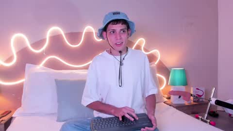 J A S S O N  online show from 10.05.25