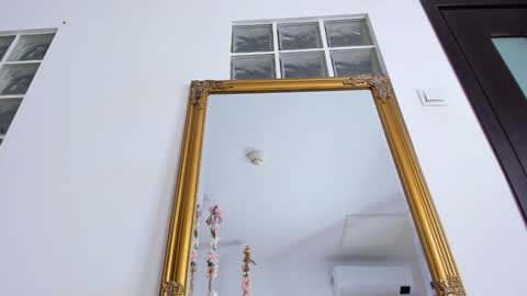 Snapshot of jassyejoy chatting on 12.17.24 JassyeJoy online show from 12.17.24