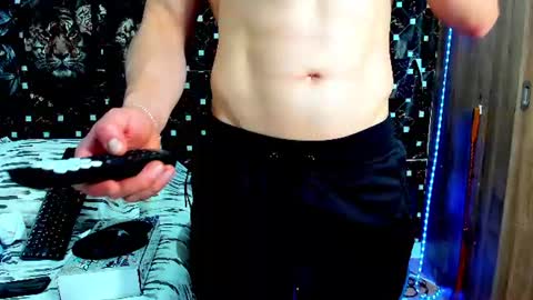 Snapshot of javiersexymann chatting on 07.18.26 Javier online show from 07.18.26