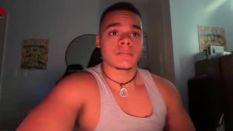 Snapshot of javiricorich chatting on 10.29.25 javiSdick online show from 10.29.25