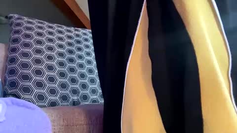 Jaws  online show from 02.05.25