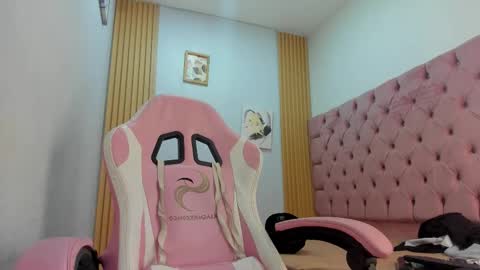 Snapshot of jax_maliq chatting on 11.11.25 jax_maliq online show from 11.11.25