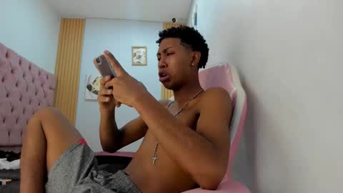 Snapshot of jax_maliq chatting on 11.26.25 jax_maliq online show from 11.26.25