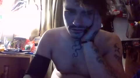 Snapshot of jax_skyfallin chatting on 10.04.25 jaxxx666 online show from 10.04.25